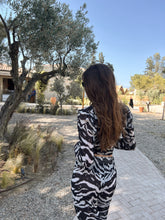 Load image into Gallery viewer, Zebra pants